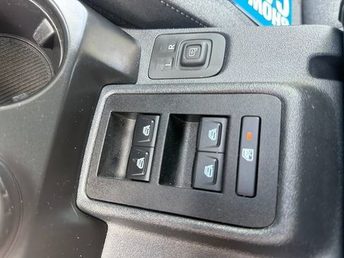 Used 2025 Ford Bronco 4-Door AWD/4WD image 17