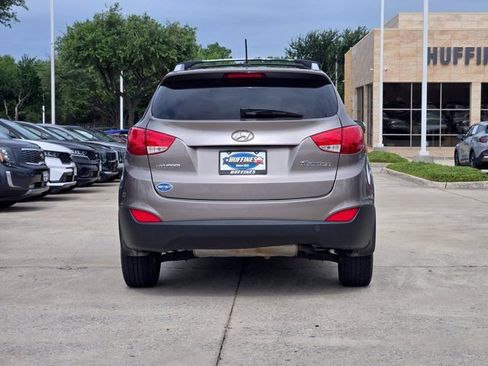 Used 2012 Hyundai Tucson GLS FWD image 7