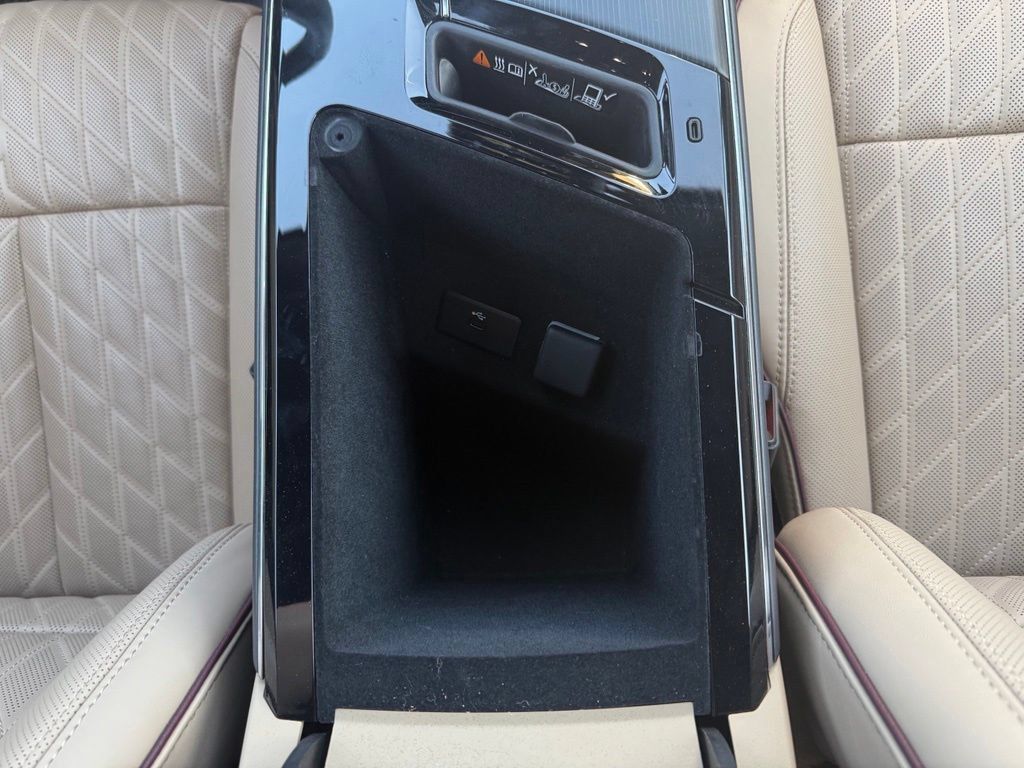 Certified 2025 Cadillac Lyriq Sport w/ Nappa Leather Package AWD/4WD image 27