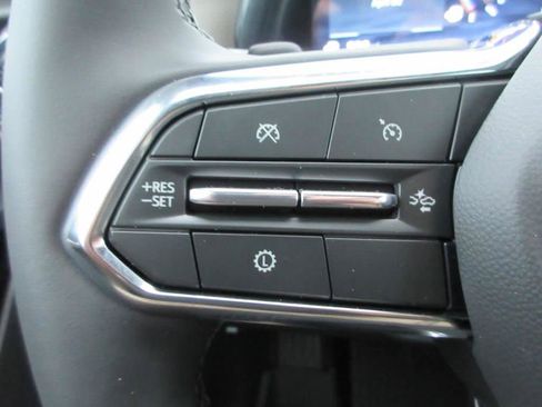 New 2026 Chevrolet Equinox LT FWD image 24