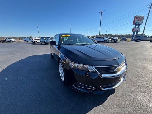 Used 2015 Chevrolet Impala LS w/ LS Convenience Package image 9