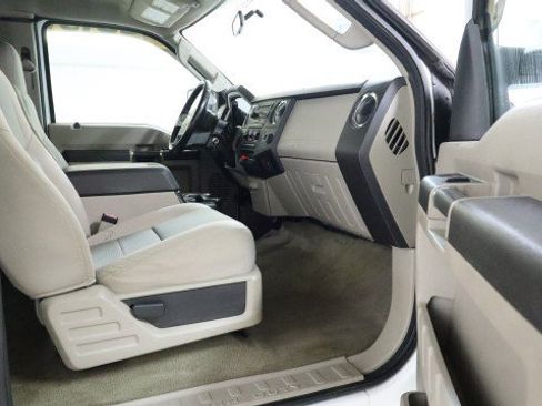 Used 2008 Ford F250 XLT image 10