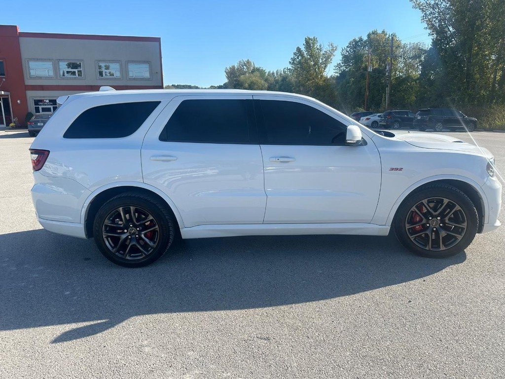 Used 2018 Dodge Durango SRT w/ SRT Interior Appearance Group AWD/4WD image 2