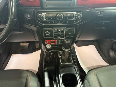 Used 2021 Jeep Gladiator Rubicon w/ LED Lighting Group image 11