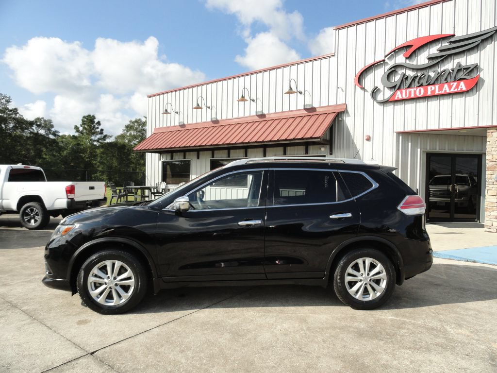 Used 2015 Nissan Rogue SV w/ SV Premium Package FWD image 3