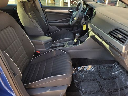 Used 2023 Volkswagen Jetta Sport image 26