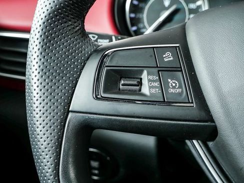 Certified 2022 Maserati Levante GT image 11