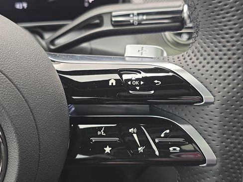 New 2026 Mercedes-Benz GLC 300 4MATIC image 18