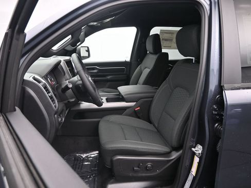 New 2026 RAM 1500 4x4 Crew Cab image 16