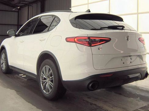 Used 2023 Alfa Romeo Stelvio Sprint AWD/4WD image 4