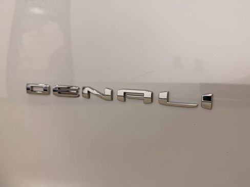 Used 2024 GMC Acadia Denali w/ LPO, Floor Liner Package image 23