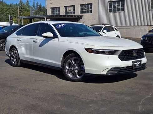 Used 2023 Honda Accord EX-L image 1