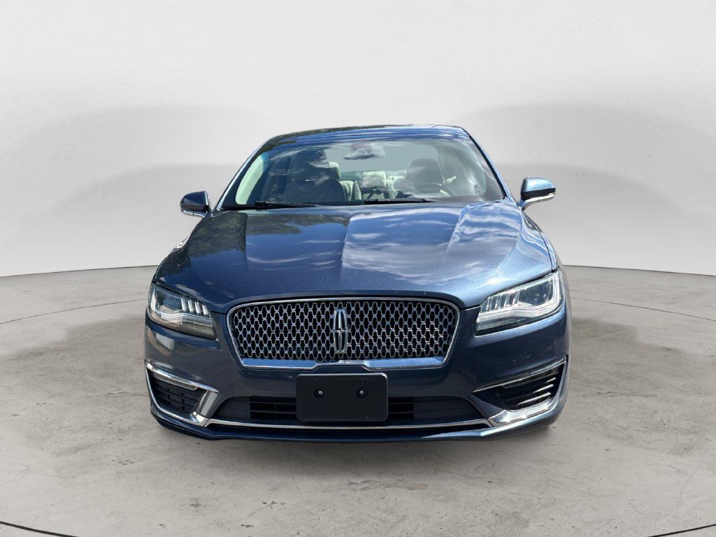 Used 2019 Lincoln MKZ Reserve FWD image 8