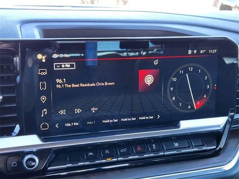 Used 2024 GMC Sierra 1500 SLT image 28