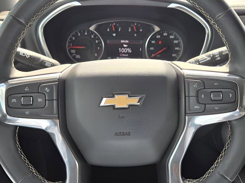 Used 2023 Chevrolet Blazer LT FWD image 23