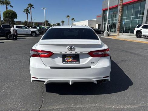 Certified 2019 Toyota Camry SE FWD image 6