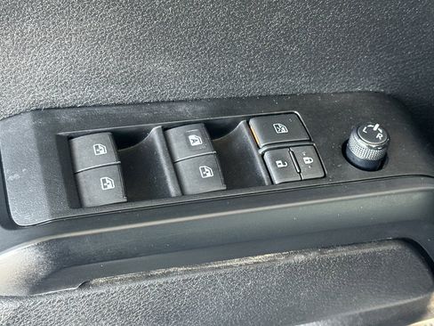 Certified 2022 Toyota Tacoma SR w/ SR Convenience Package RWD image 14