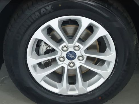 Used 2021 Ford Escape SE w/ Convenience Package image 36