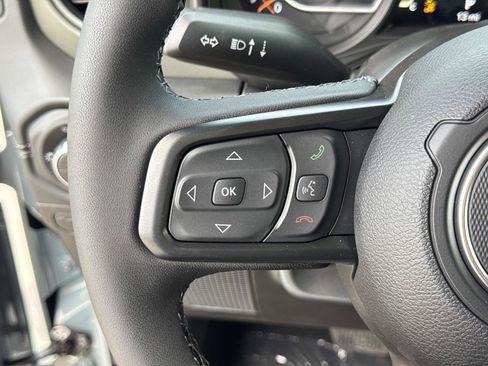 New 2026 Jeep Gladiator Mojave image 8