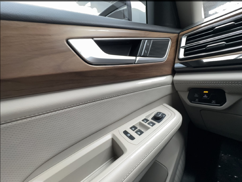 Used 2026 Volkswagen Atlas SE FWD image 52