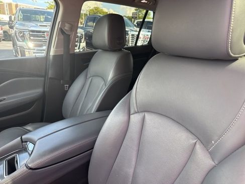 Used 2019 Buick Envision Premium w/ Driver Confidence Package image 13