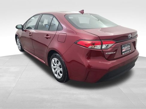 Used 2024 Toyota Corolla LE image 7