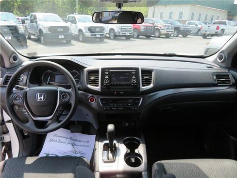 Used 2019 Honda Ridgeline Sport image 6