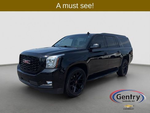 Used 2020 GMC Yukon XL SLT AWD/4WD image 1