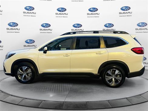 Used 2022 Subaru Ascent Premium w/ Convenience Package image 7