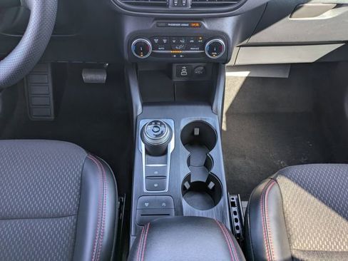 Used 2025 Ford Escape ST-Line FWD image 20