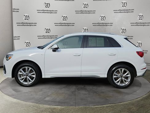 Used 2024 Audi Q3 2.0T Premium image 2