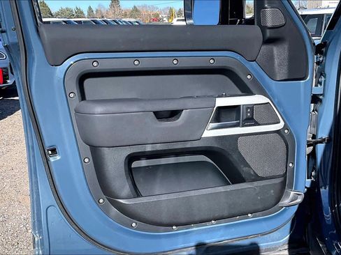 Used 2021 Land Rover Defender 110 S image 20