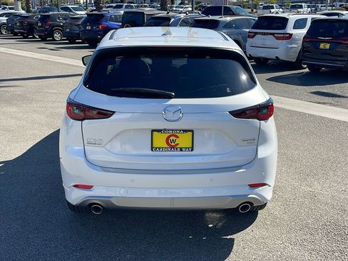 New 2025 MAZDA CX-5 Signature image 8