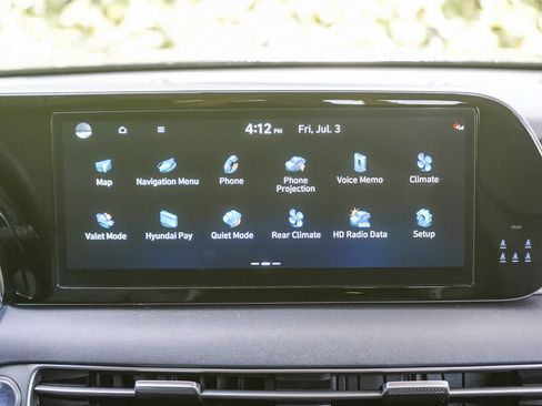 Used 2024 Hyundai Palisade SEL FWD image 12