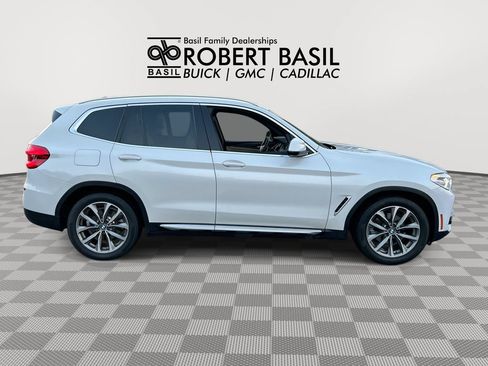 Used 2018 BMW X3 xDrive30i w/ Premium Package AWD/4WD image 9