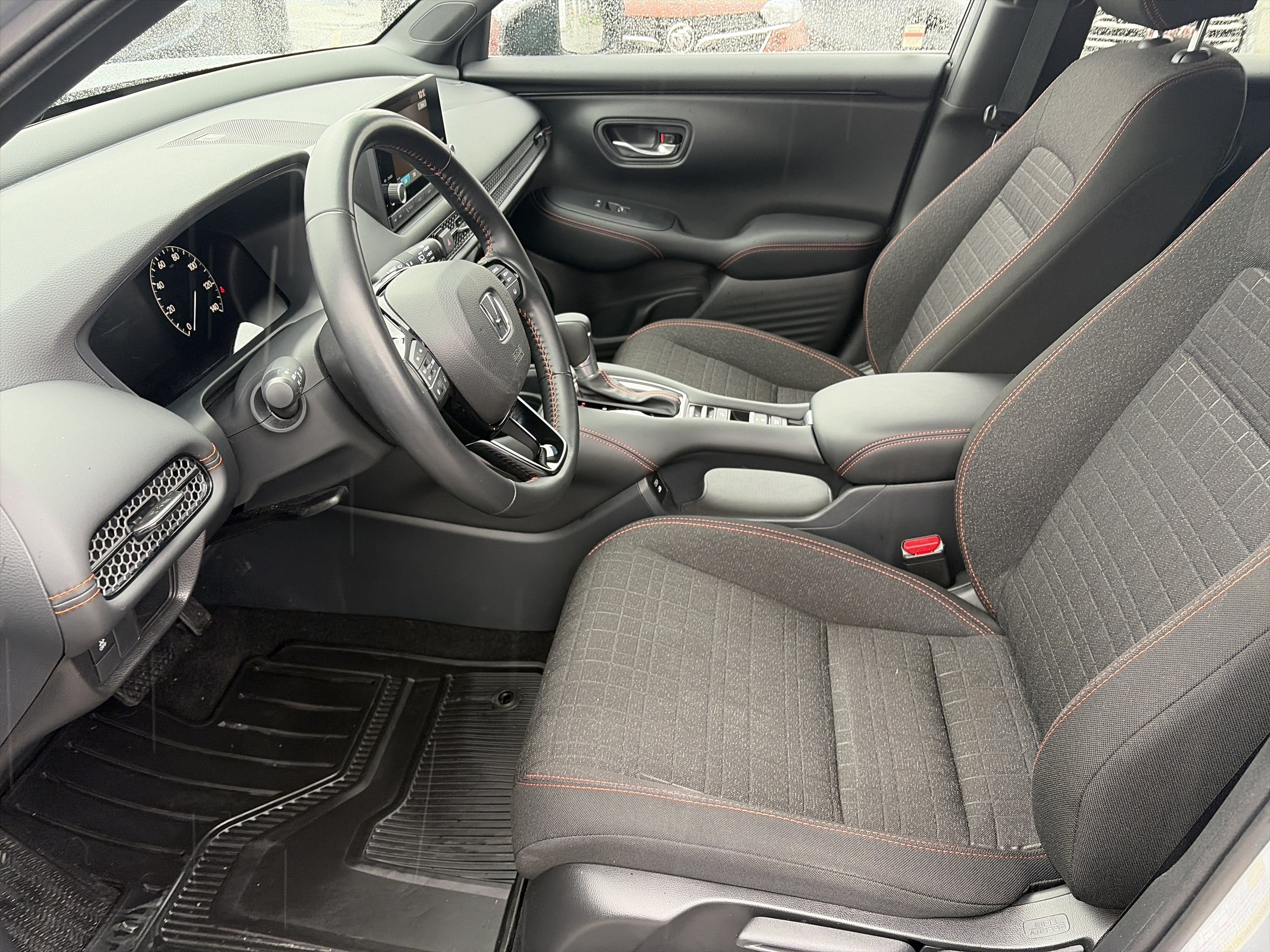 Certified 2025 Honda HR-V Sport image 16