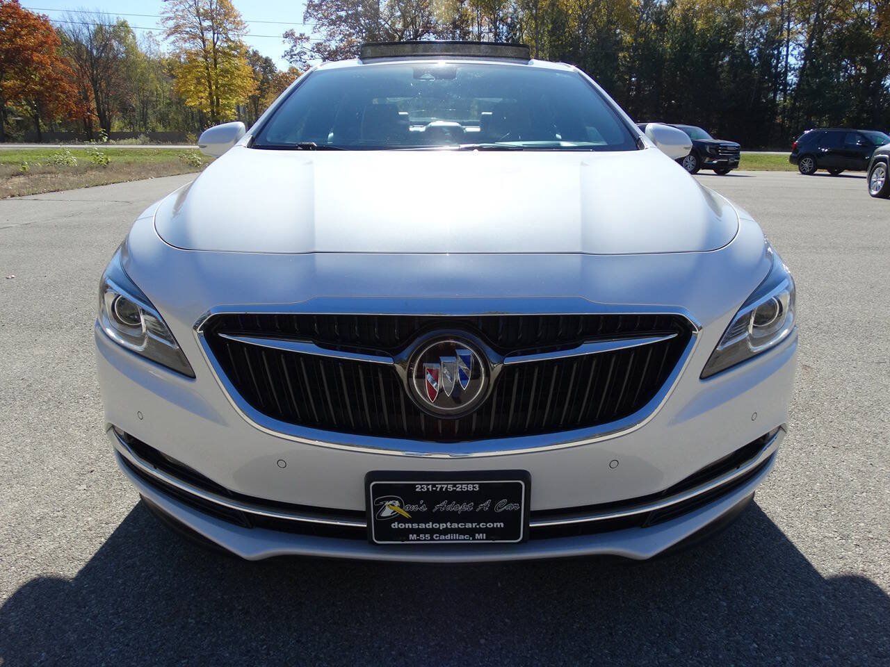 Used 2018 Buick LaCrosse Premium w/ Sun and Shade Package FWD image 6