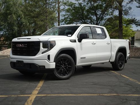 Used 2024 GMC Sierra 1500 Elevation w/ X31 Off-Road Package AWD/4WD image 1