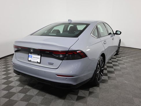Used 2024 Honda Accord Touring image 5