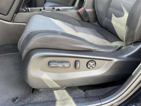 Used 2022 Honda CR-V EX image 19