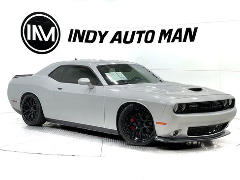 Used 2019 Dodge Challenger R/T Scat Pack w/ Plus Package image 2
