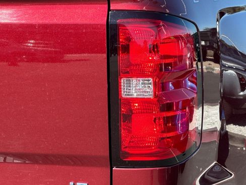 Used 2017 Chevrolet Silverado 1500 LT w/ All Star Edition image 45