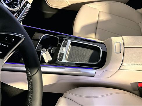 New 2026 Mercedes-Benz GLA 250 4MATIC image 10