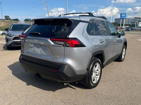 Used 2020 Toyota RAV4 XLE w/ Convenience Package AWD/4WD image 7