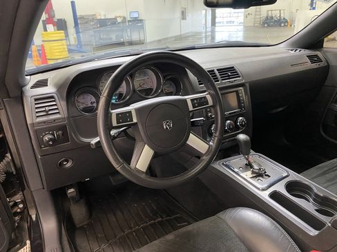 Used 2010 Dodge Challenger SRT8 w/ SRT Option Group II image 17