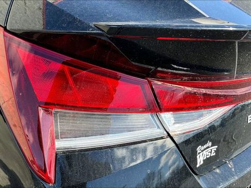 New 2025 Hyundai Elantra Sport image 21