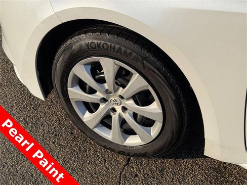 Used 2024 Toyota Corolla LE image 10