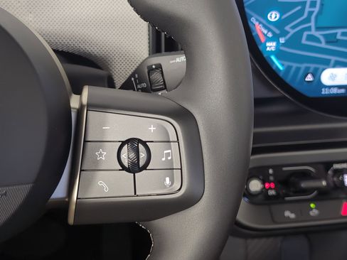 New 2026 MINI Cooper 2-Door Hardtop image 26