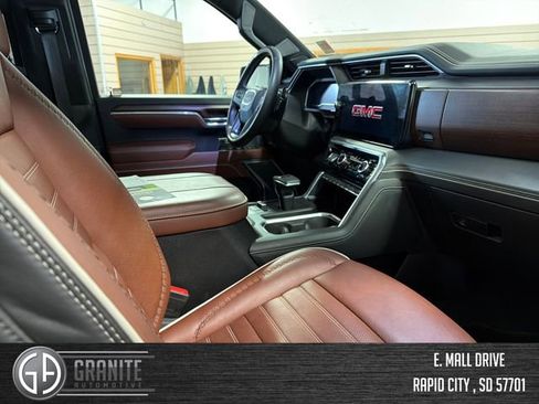 Used 2023 GMC Sierra 1500 Denali Ultimate AWD/4WD image 34