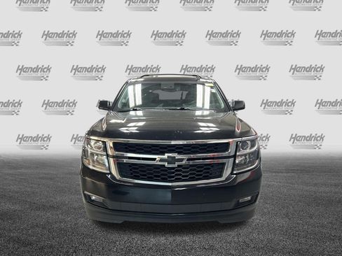 Used 2017 Chevrolet Tahoe LT RWD image 2